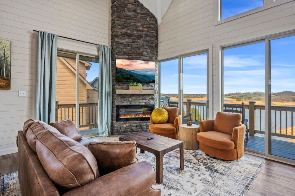 Serenity Shores Lodge Main Image
