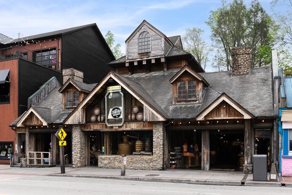 Ole Smoky Distillery Gatlinburg